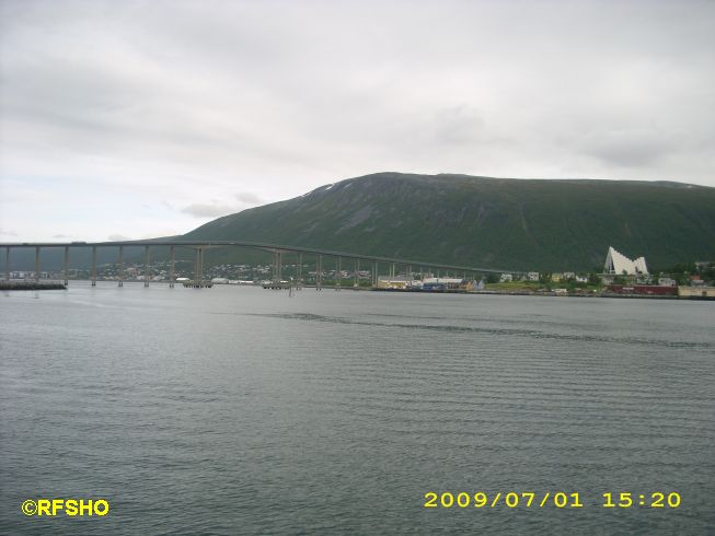 Tromsø, Brücke und Eismeerkathedrale