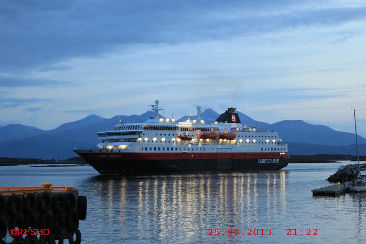 Molde, Hurtigrute MS KONG HARALD