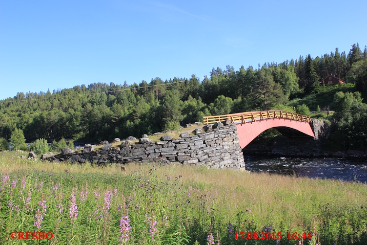 alte Brücke bei Tolga am RV 30