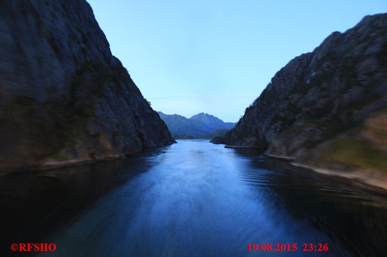 Einfahrt in den Trolfjord