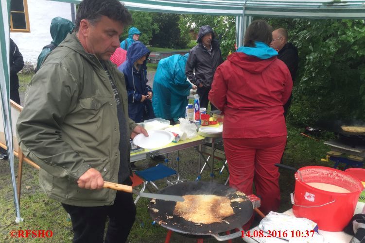 Vaasan Marssi 3. Tag, auf der Kontrollstation gibt es Pfannkuchen