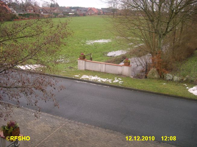 Blick vom Feuerwehrhaus Dorfstraße 