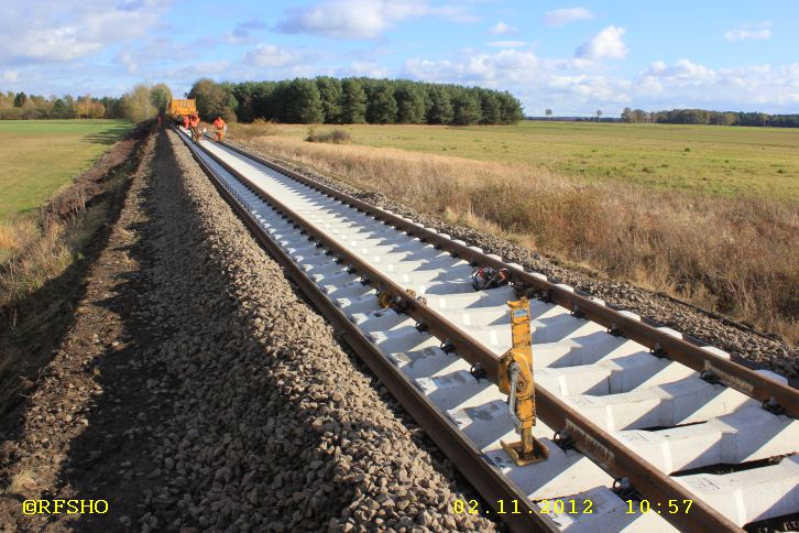 Gleisbauarbeiten − BÜ Landgraben