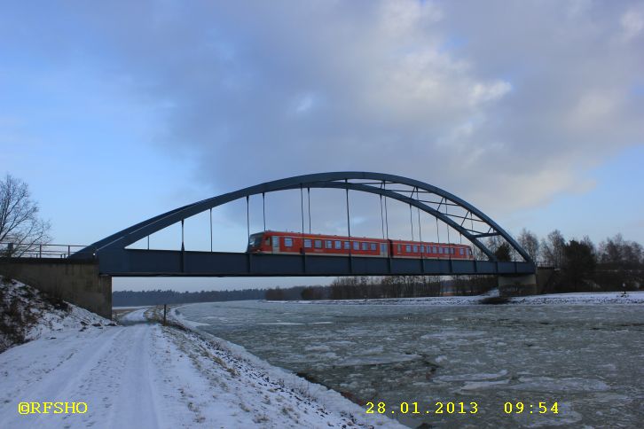 Elbe-Seitenkanal Eisenbahnbrücke zwischen Schönewörde − Vorhop