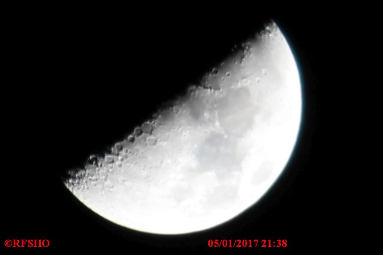 Ringstraße , Mond 52 % zunehmend (-5,5° C)