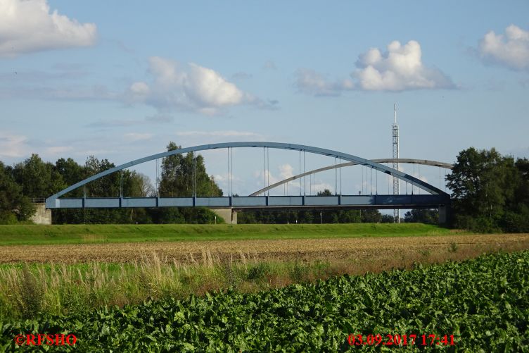 Elbe-Seitenkanal, Eisenbahnbrücke