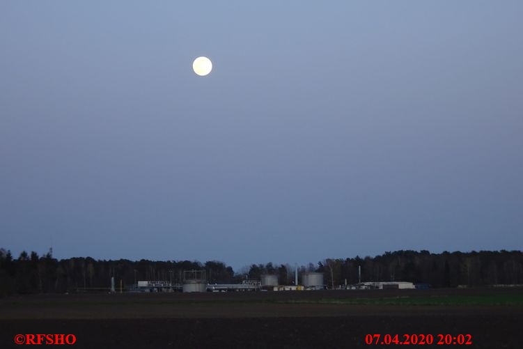 Schützenstraße Frühlingsmond