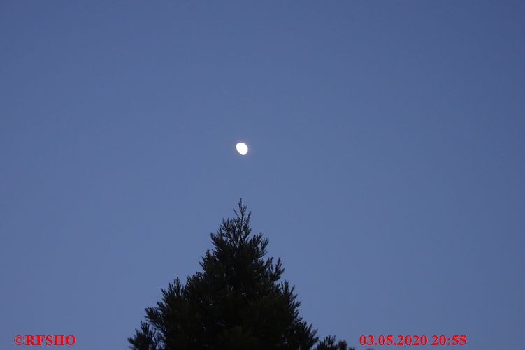 Ringstraße, Mond 80,4 % zunehmend