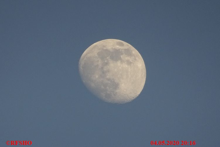 Ringstraße, Mond 80,4 % zunehmend