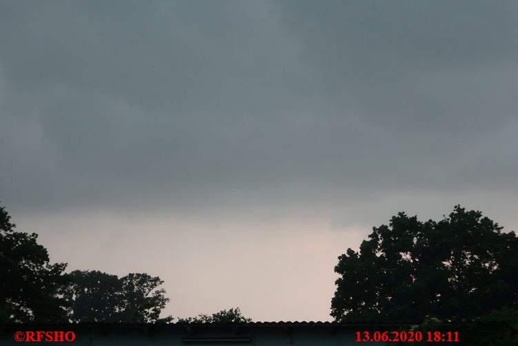 Heidberg, die Regenfront aus Westen