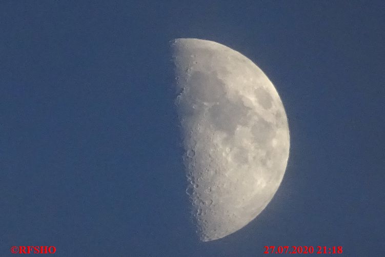 Ringstraße, Mond 37,5 % zunehmend