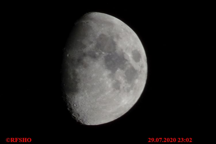 Ringstraße, Mond 71,5 % zunehmend