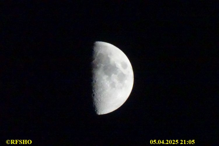 Frühlingsmond