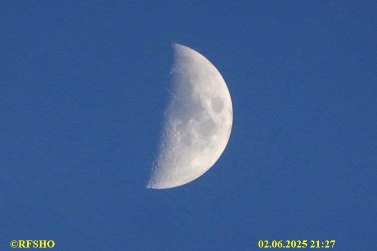 Ringstraße, Mond
