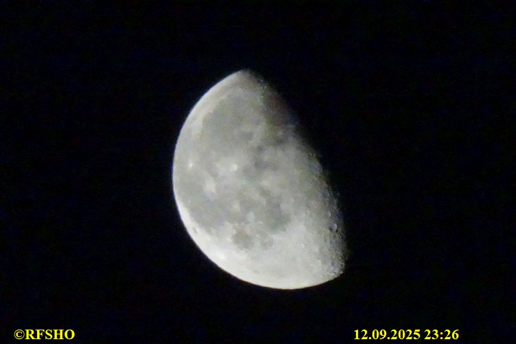 Ringstraße, Mond