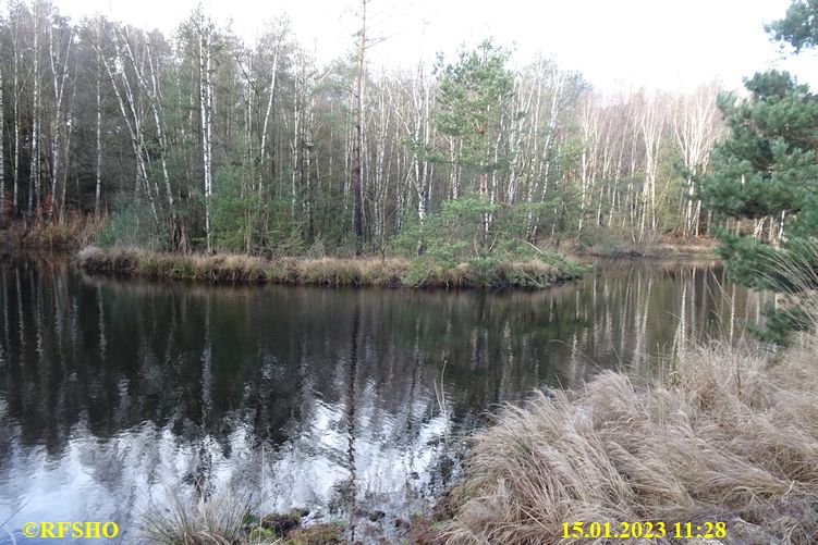 Marschstrecke am Teich, Heidloh