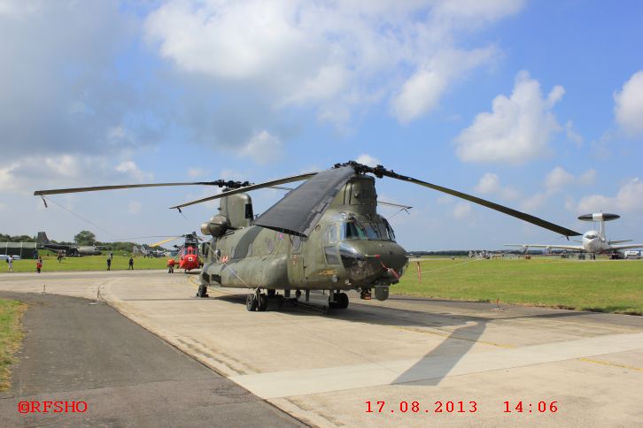 AirDay 2013, CH-47 Chinook HC4