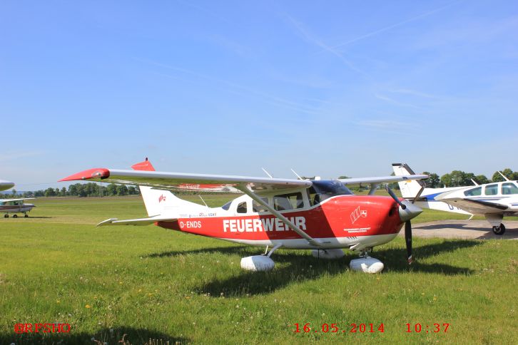 Cessna 206 D-ENDS Flugplatz EDWC