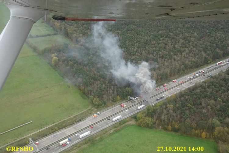 LKW Brand nödl. Kreuz Hannover Ost