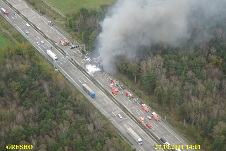 LKW Brand nödl. Kreuz Hannover Ost