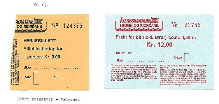 Fähre Drangsvik − Vangsnes