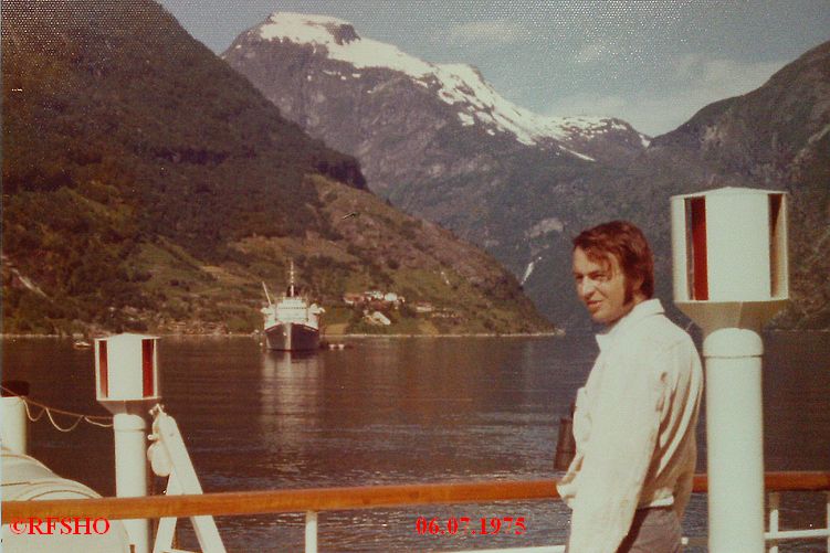 Fähre über den Geirangerfjord