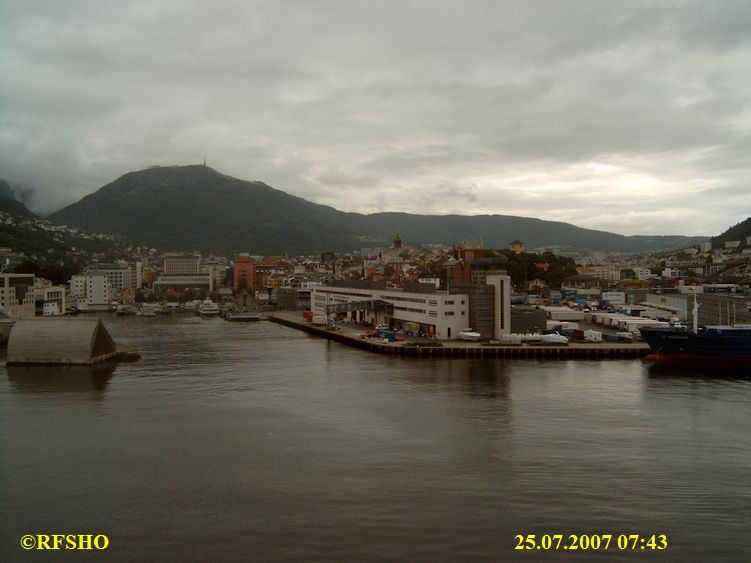 Bergen Hurtigruten Kai