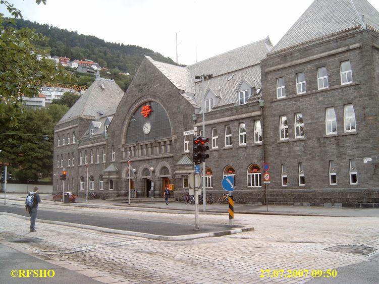Bahnhof Bergen