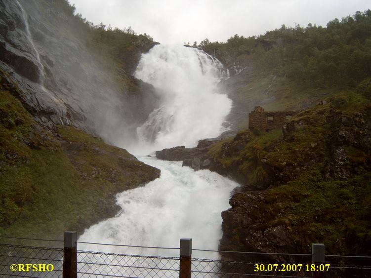 Kjosfossen