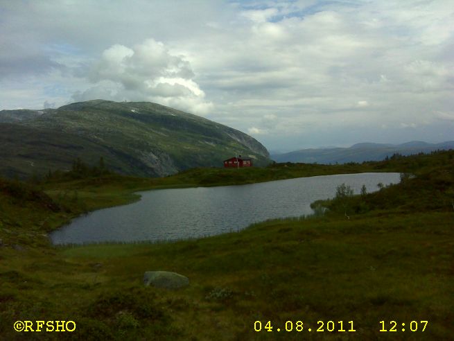 Hanguren, Rotkreuzhütte