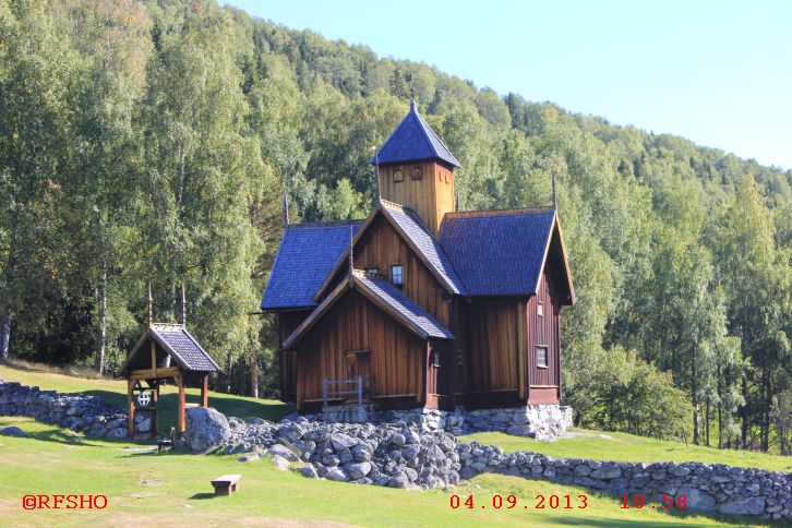 Uvdal Stabkirche