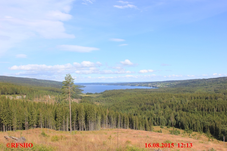 am RV 4, Einavatnet