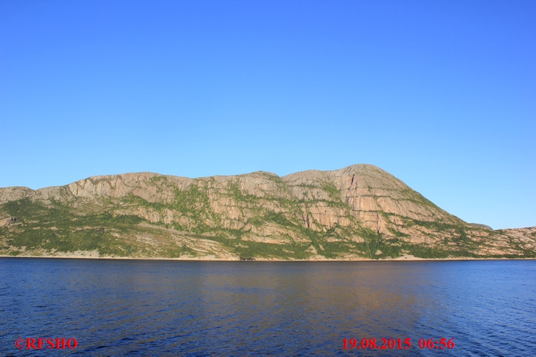 Stigen, N 66,42422°  E 012,98637°