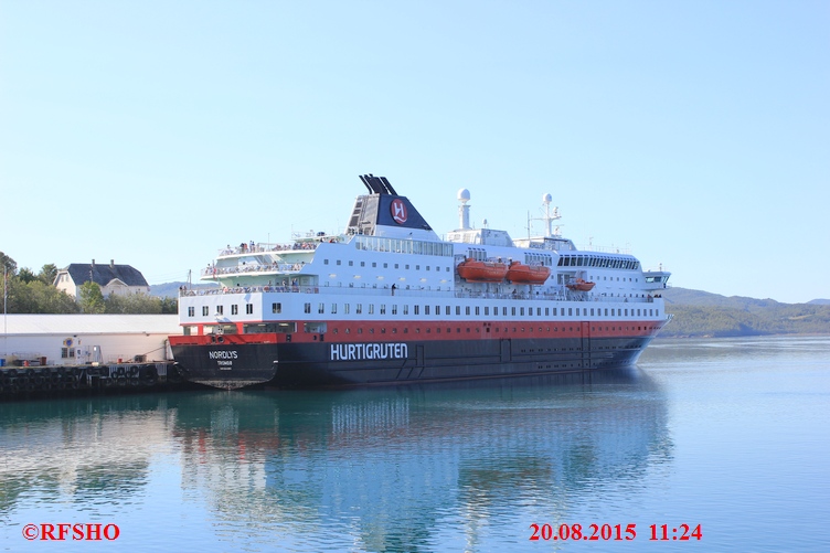 MS NORDLYS in Finnsnes