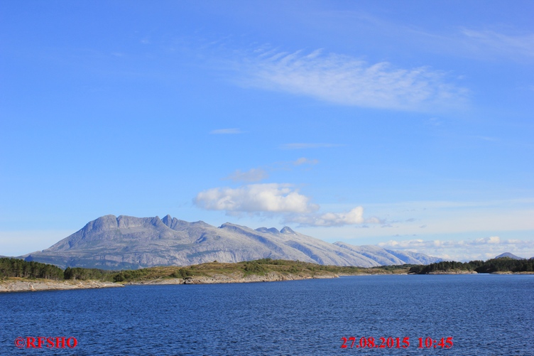 Fähre Tjøtta − Forvik