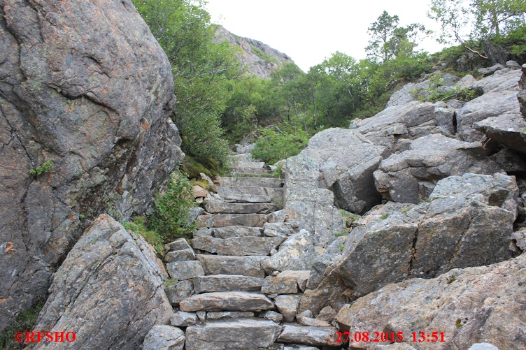 Wanderung zum Torghatten