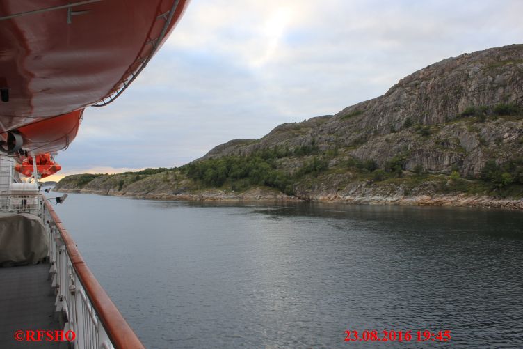 Brønnøysund − Rørvik