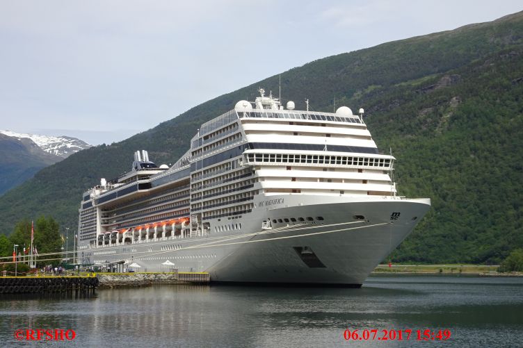 Flåm, MSC MAGNIFICIA