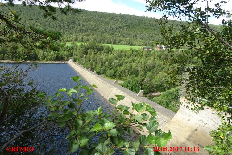am RV 3, Storfossen 