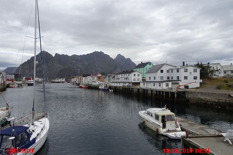 Henningsvær