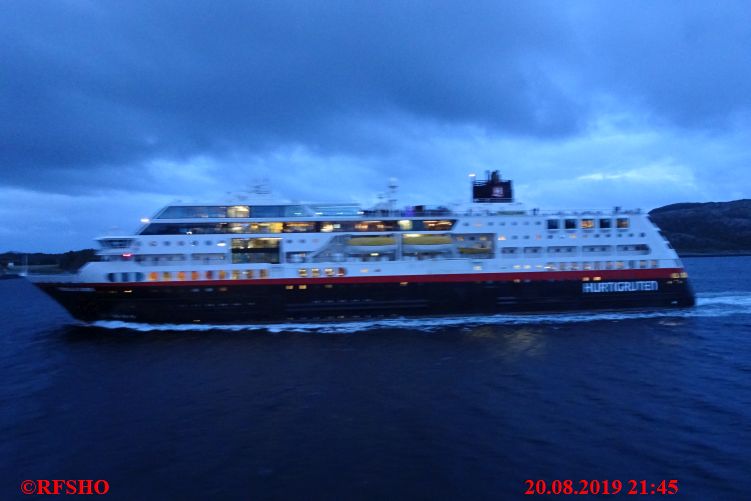 Begegnung MS TROLLFJORD
