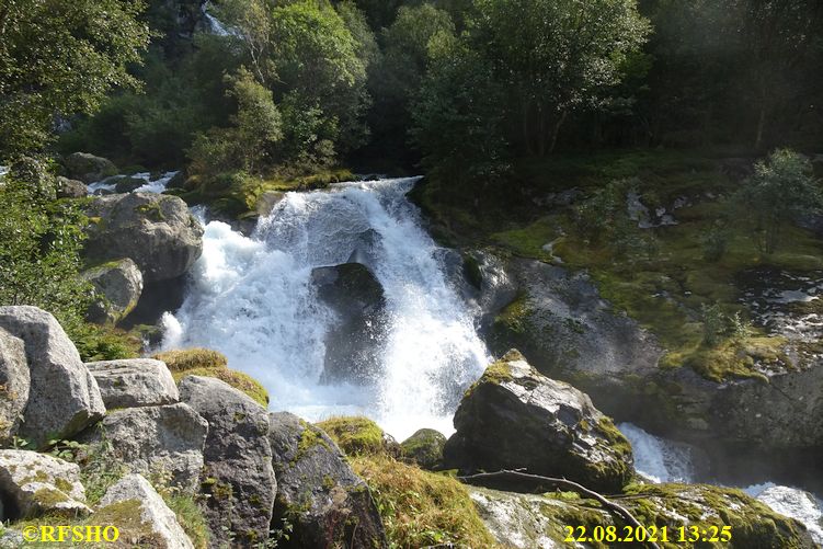 Briksdalsbre