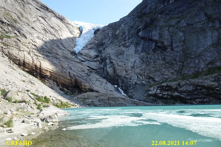 Briksdalsbre
