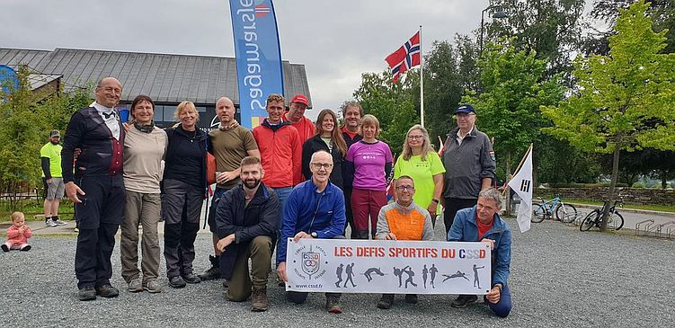 Sagamarsjen, Abschluss, Gruppenbild vom CSSD