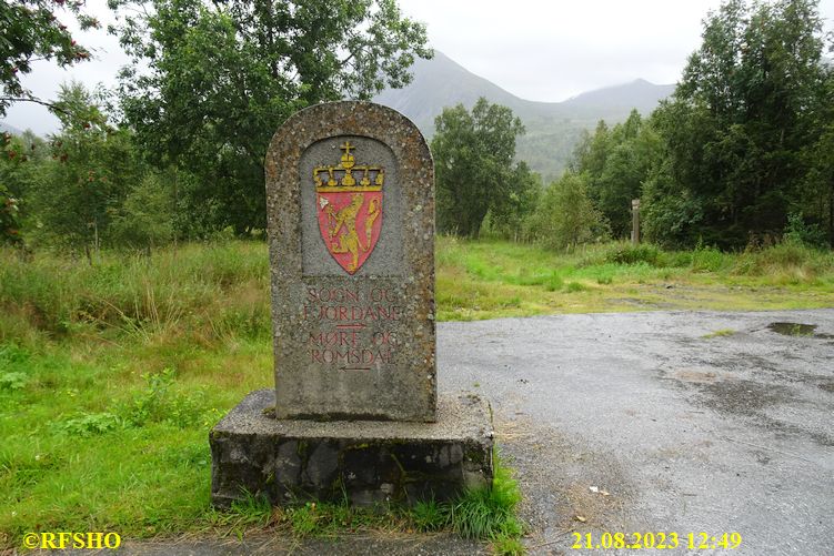 N 62,02676°  E 6,72191°