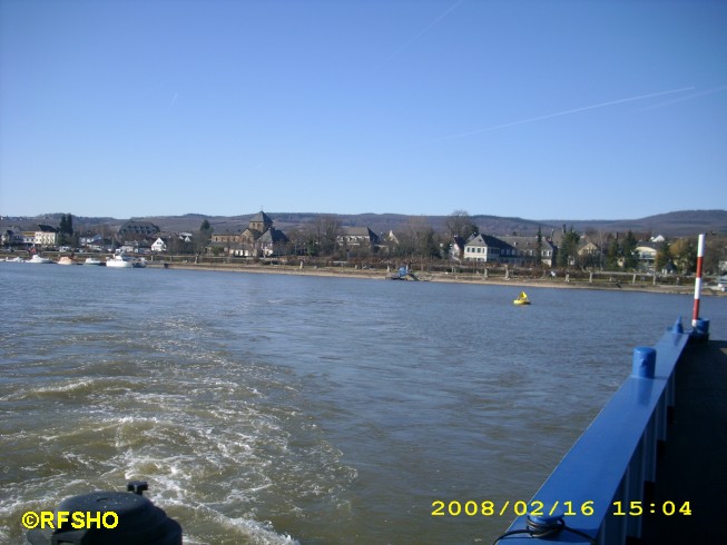 Fahrt mit der Rheinfähre Oestrich-Winkel - Ingelheim