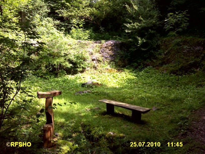 Wanderung zum Erratischen Block