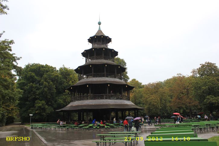 Chinesischer Turm im Englischen Garten