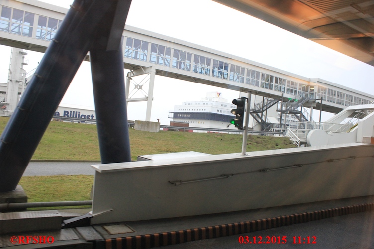 mit ICE 33 auf die Fähre