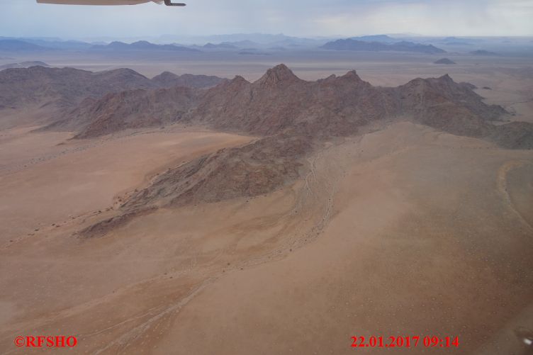 Flug zum Sossusvlei